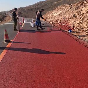 连云港一是彩钢瓦喷漆翻新，地面喷涂